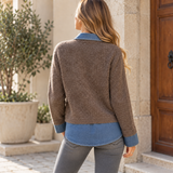 VALA | Le pull à demi-zip avec finitions en jean contrastées