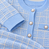 ODETTE | L'ensemble cardigan à motif écossais et jupe midi